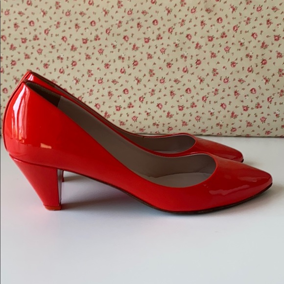 Burst of Colour! Mulberry Patent Leather Low 👠 - Picture 3 of 5